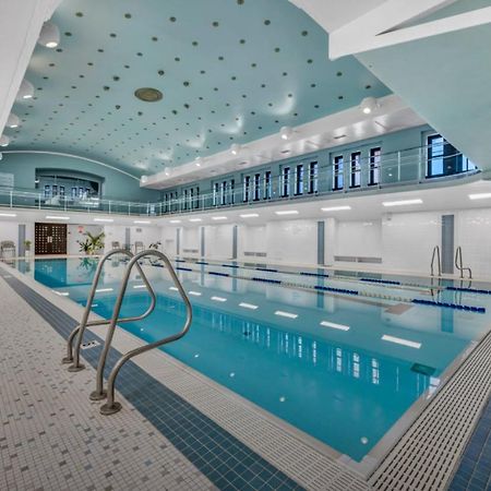 Beautiful Condo/Rooftop Patio With Free Parking Кливленд Экстерьер фото